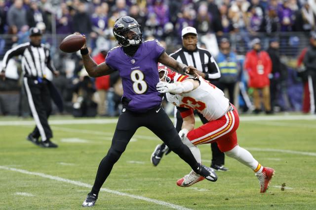Lamar Jackson volvió a no pisar la cancha en las Finales
